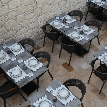 Hotel Samadhi