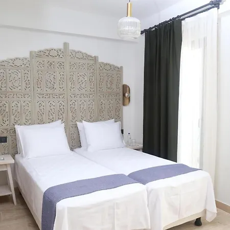Samadhi Hotel *